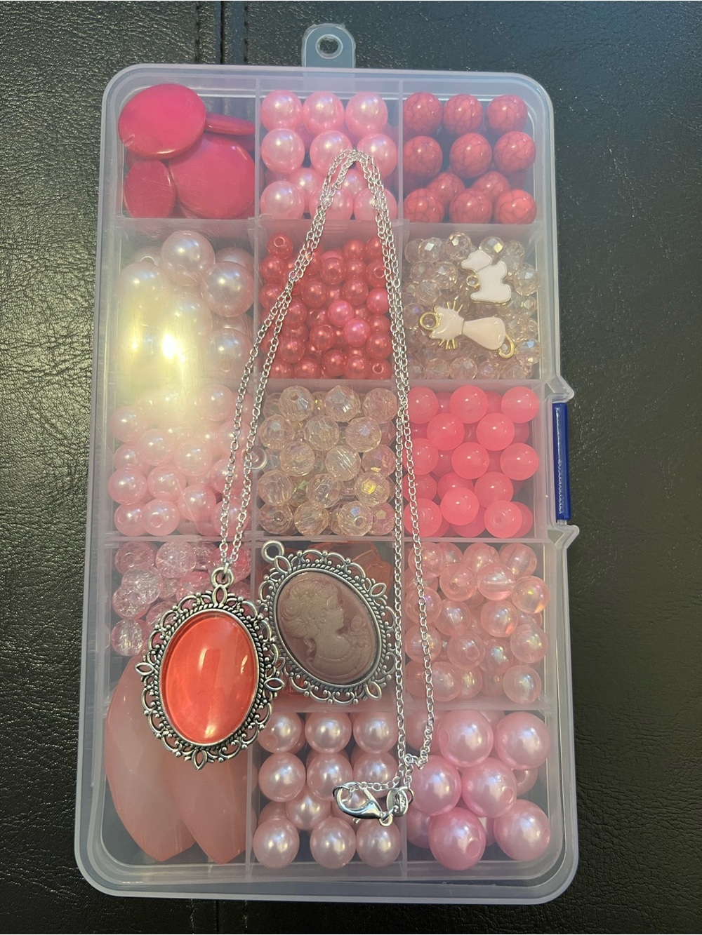 Craft Beads, PINK SWEATER - VERY WARM, Jewelry Supplies, loose bulk beads - Picture 8 of 8